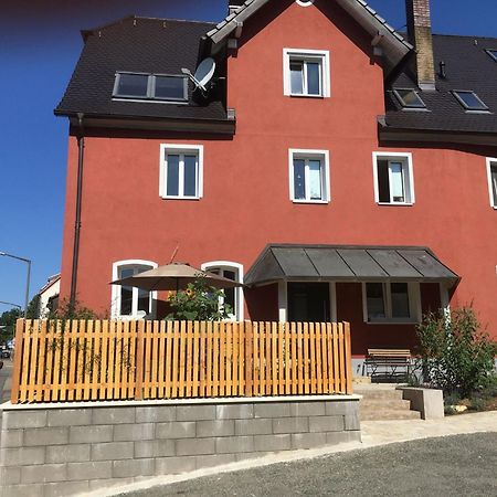 Ferienwohnung Rotes Haus Шнайтах Екстериор снимка